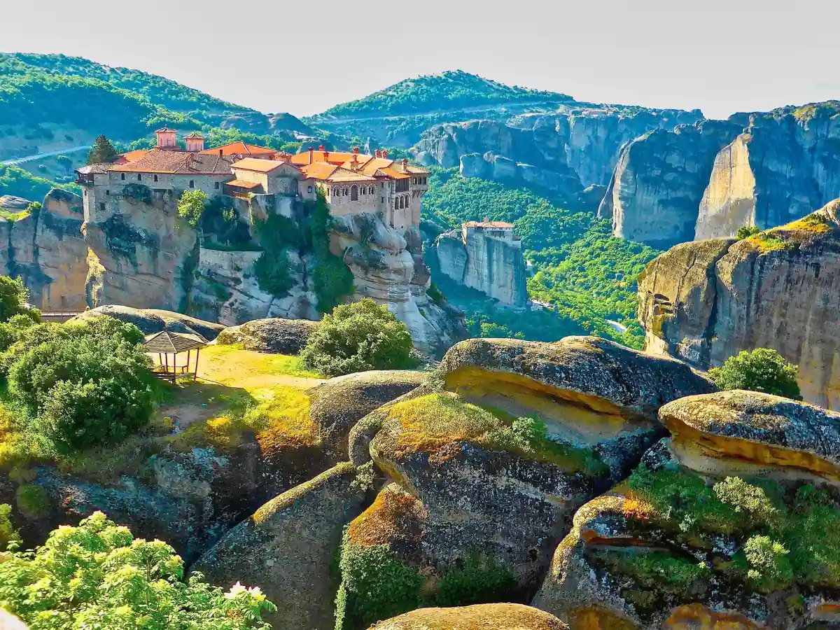 Meteora Monasteries, Greece Meteora Monasteries, Greece